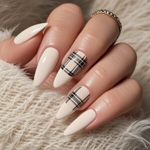  Seasonal Variations of White Pedicure for Fair Skin