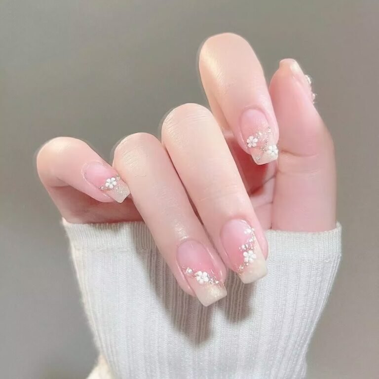 360° Nail Gallery 37 Nail Gallery: The standard for rich girls