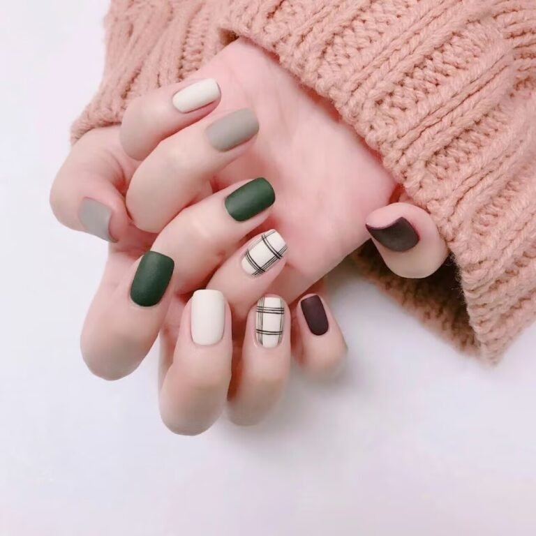 360° Nail Gallery 13 360° Nail Gallery: A Mesmerizing Art Gallery