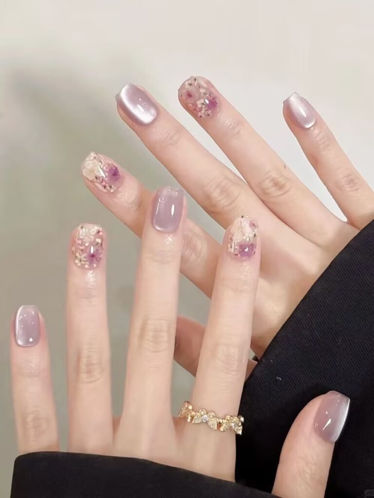 360° Nail Gallery 48 Nail Gallery: The standard for rich girls