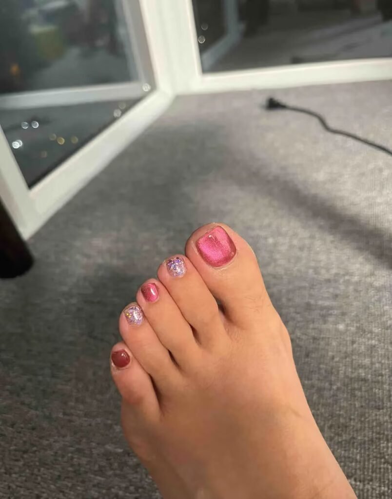 "minimalist white french toe nails with sandals 2025"