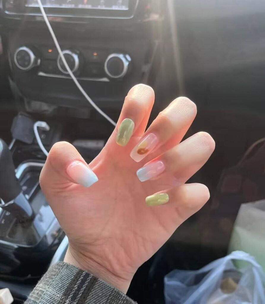 2025 Airy Nail Trends: Translucent gel collides with minimalism, showing a breathable gradient design.