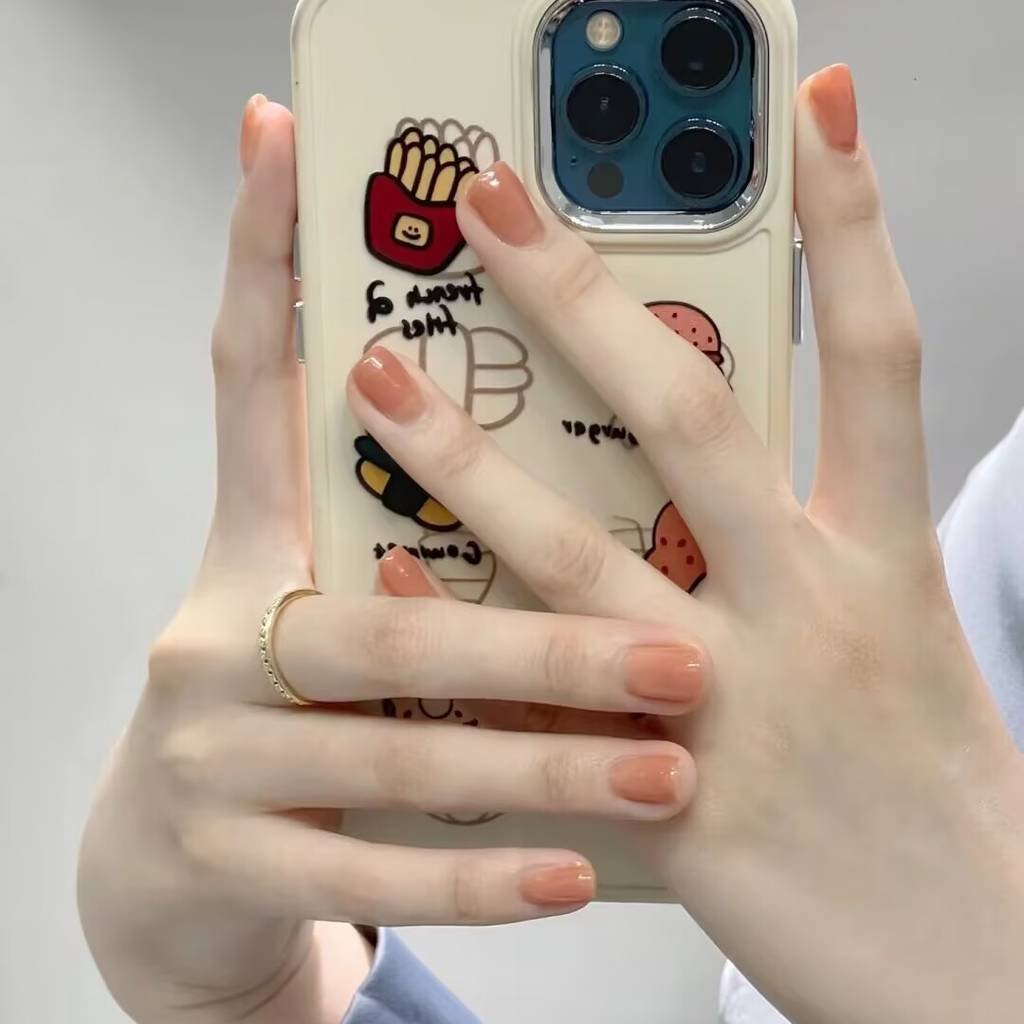 2025 short nail trends for fair skin: muted blush, pearlized chrome accents + square shapes. Lavender-gray French tips enhance pale complexions with cool undertones.