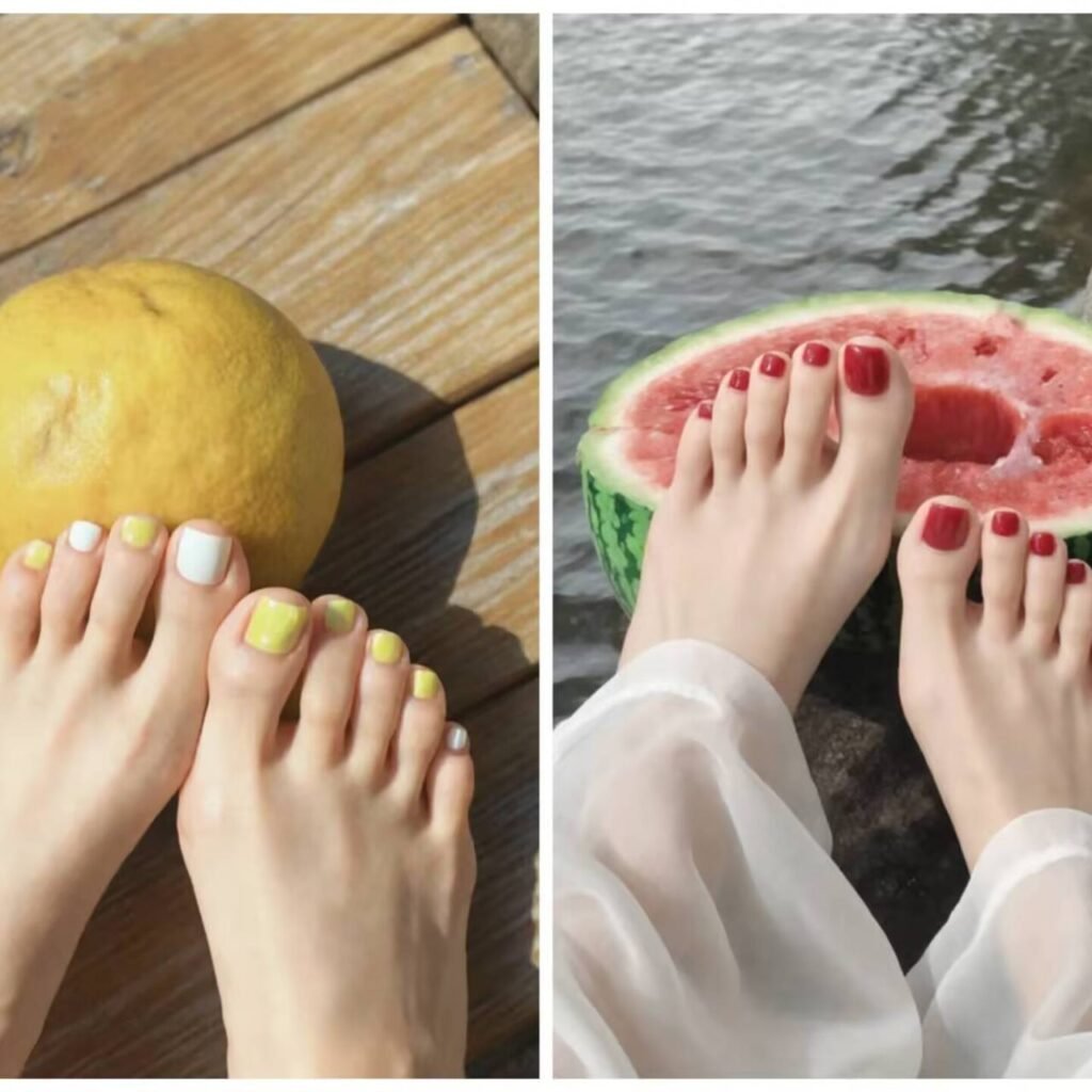 "Trendy Japanese pedicure designs 2025 – minimalist florals, geometric patterns, and pearl accents for elegant nails. #JPNailArt2025 #JapanesePedicure"