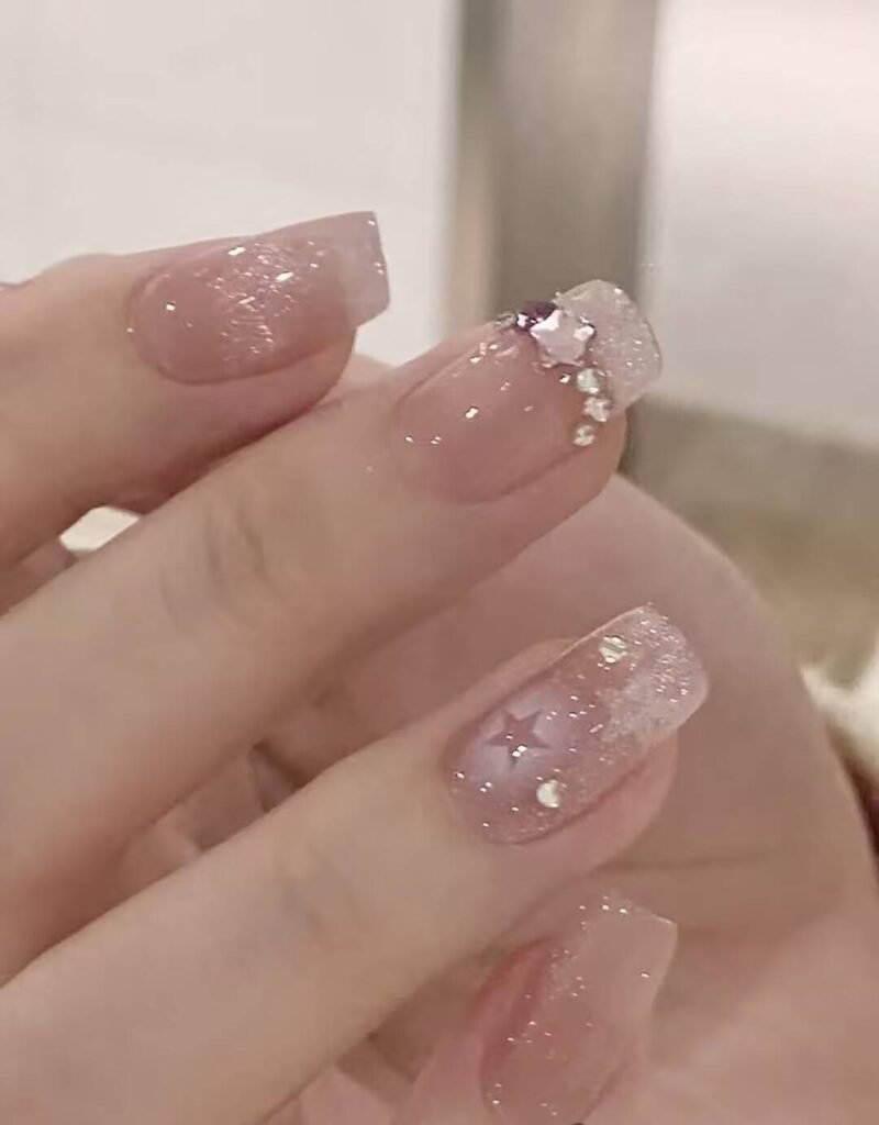 "Meteor Shower Glitter Nails for Party Occasions"