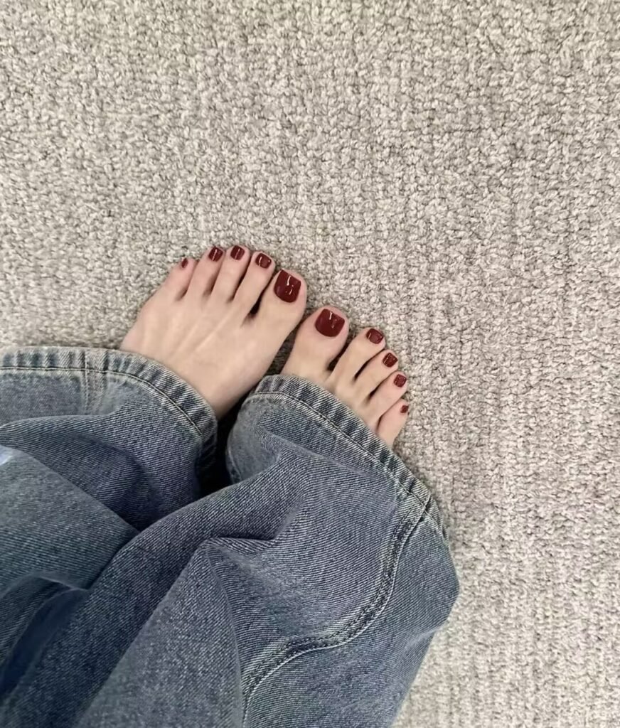 Short luxury pedicure nail art designs