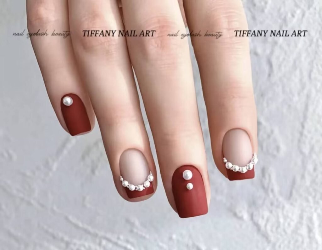 Swatches of flattering nail colors for fair skin: pale pink, peach nude, mauve, and sheer red