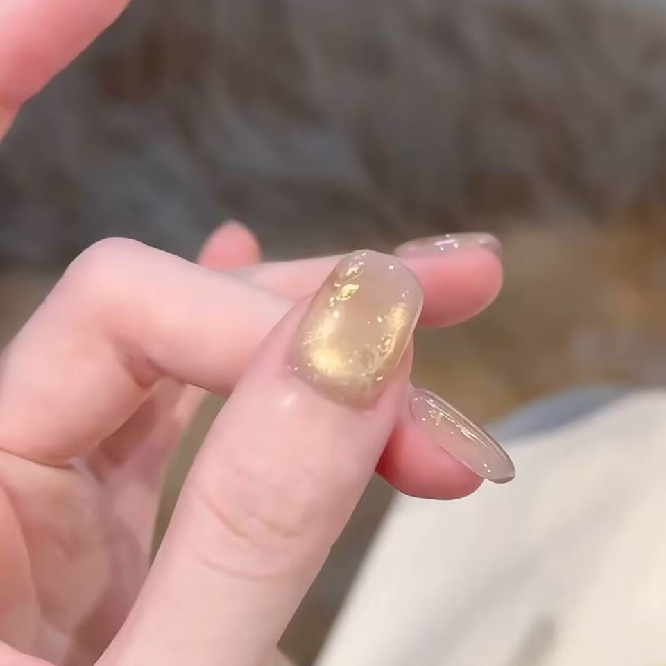 Beginner-Friendly Trending Short Nail Designs